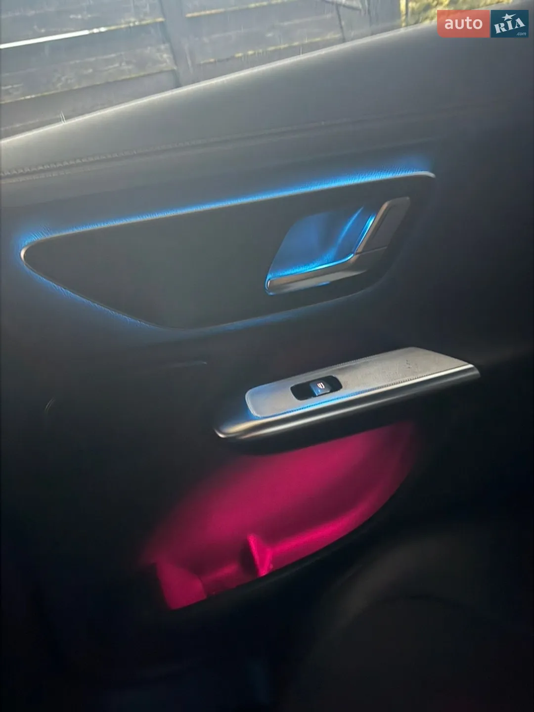 2023 Mercedes-Benz EQE - мініатюра 30