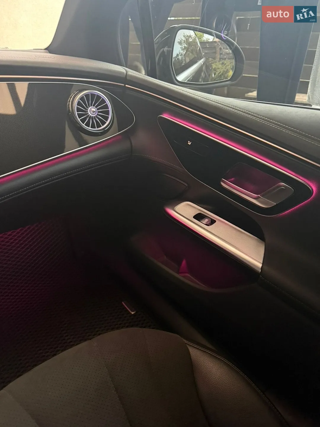 2023 Mercedes-Benz EQE - мініатюра 33