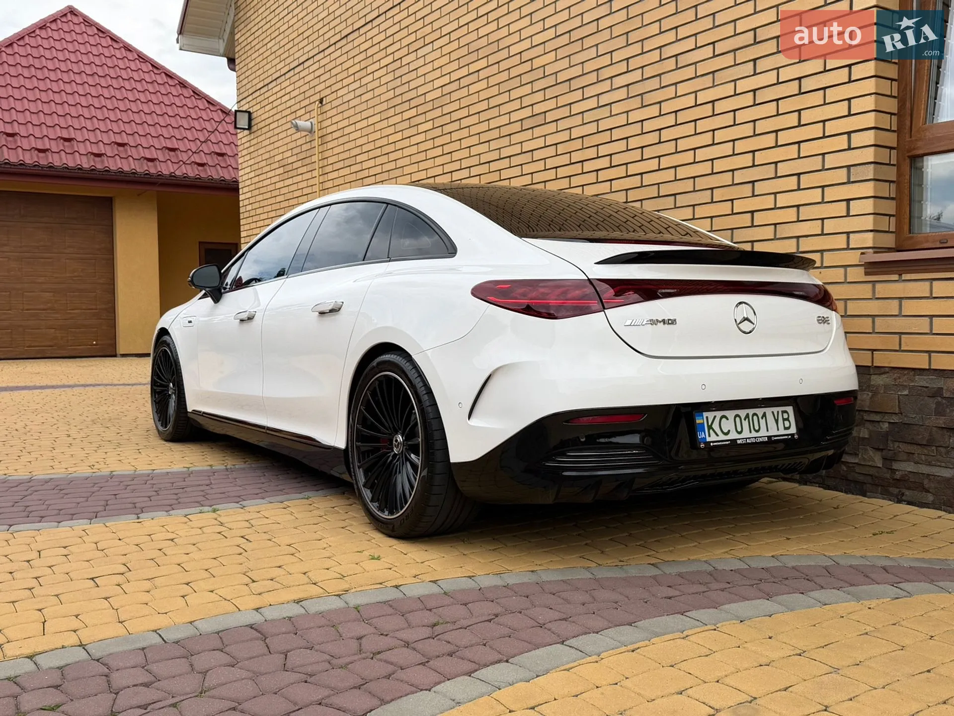 2023 Mercedes-Benz EQE - мініатюра 7