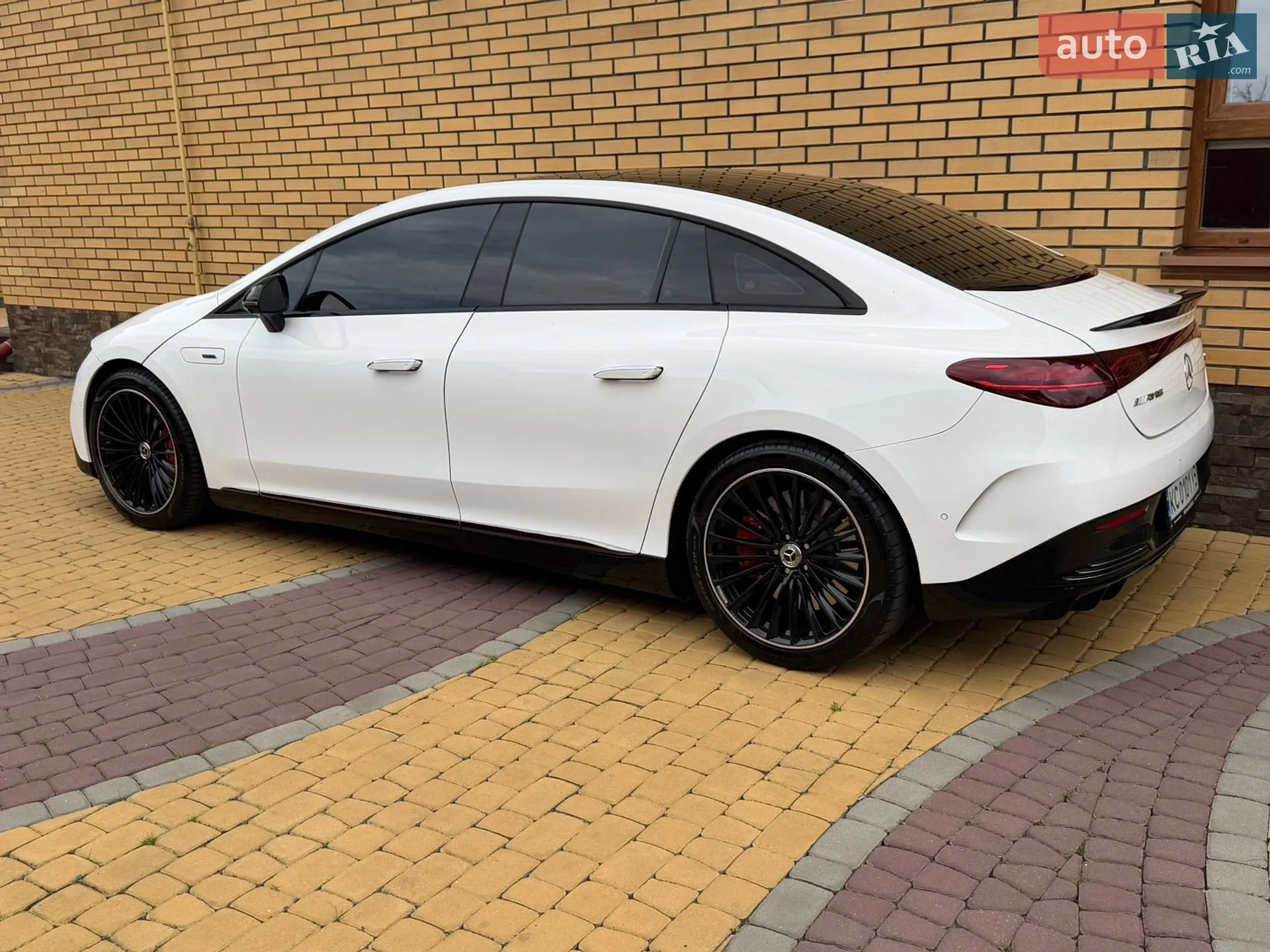 2023 Mercedes-Benz EQE - мініатюра 12