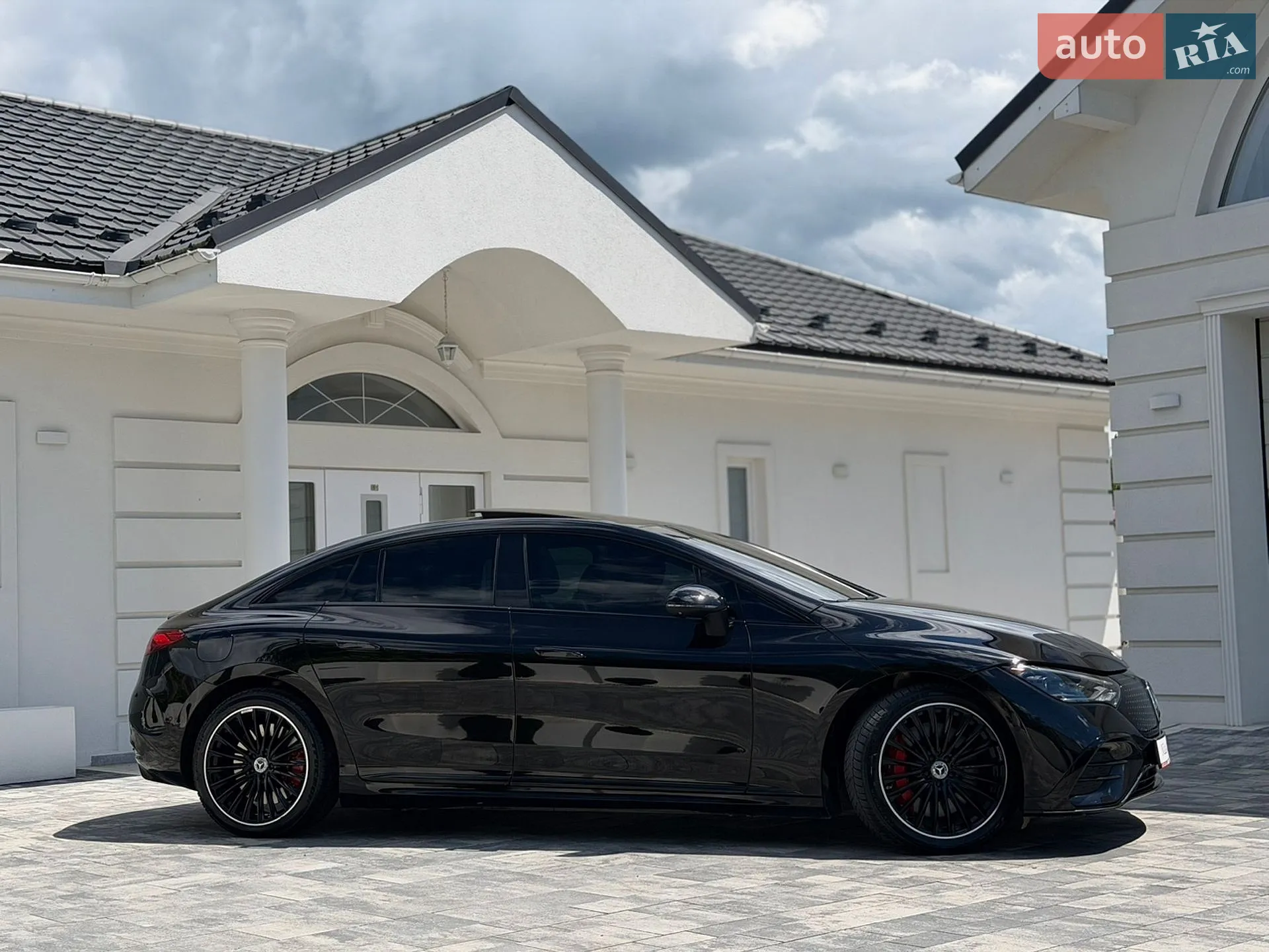 2023 Mercedes-Benz EQE - мініатюра 14