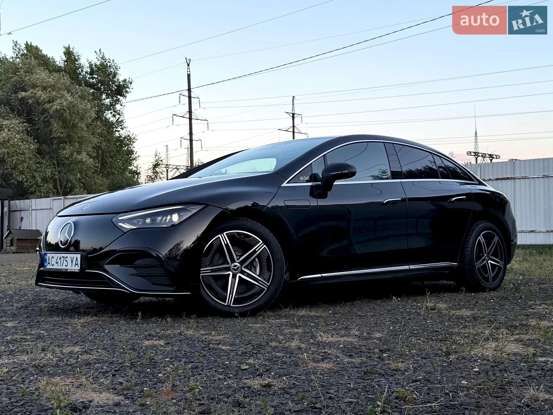 2022 Mercedes-Benz EQE - фото 1