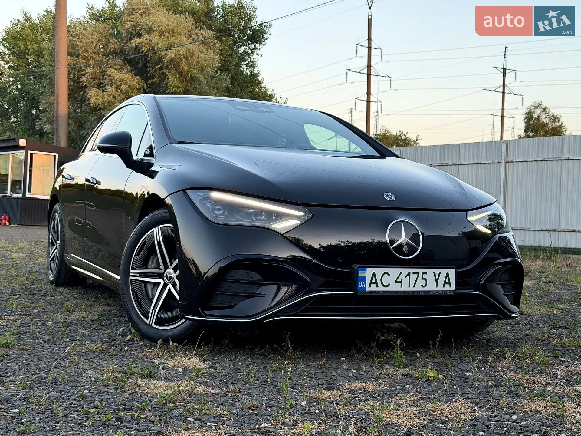 2022 Mercedes-Benz EQE - мініатюра 13