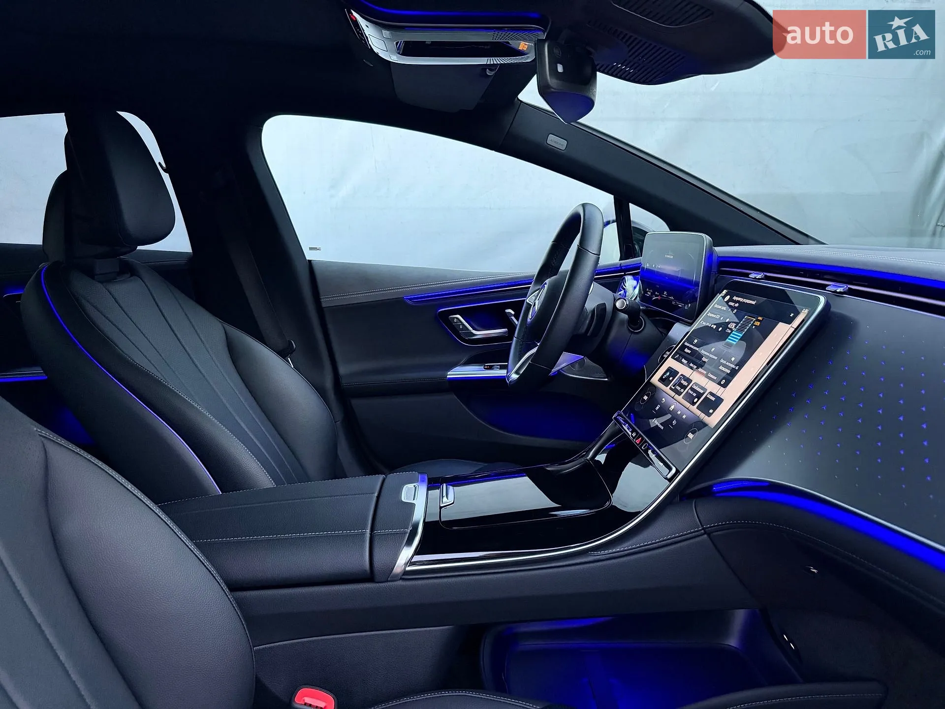 2022 Mercedes-Benz EQE - мініатюра 48