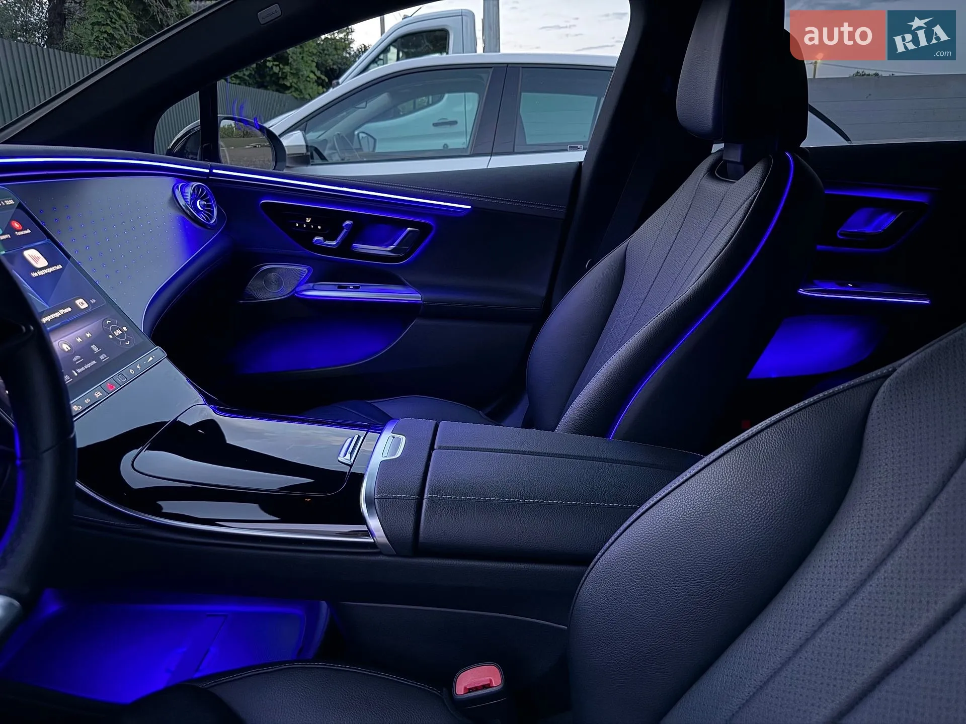 2022 Mercedes-Benz EQE - мініатюра 57