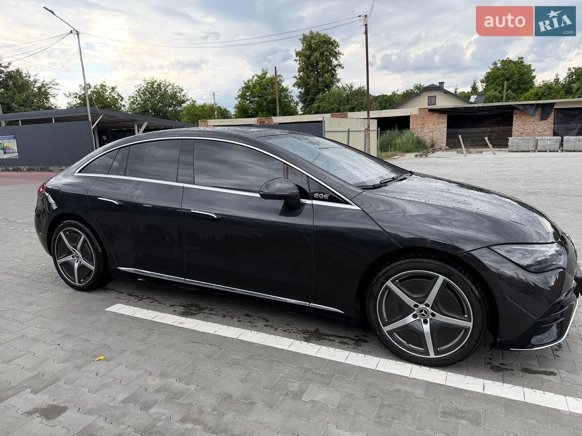 2022 Mercedes-Benz EQE - фото 1