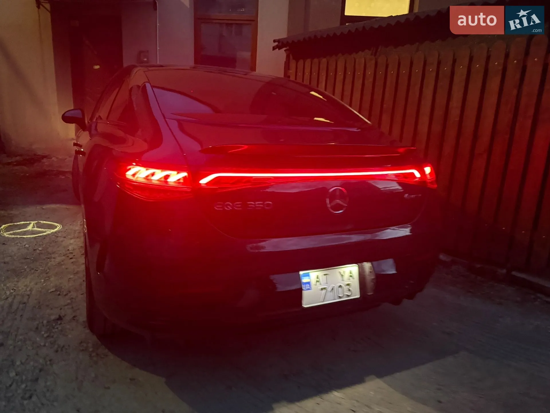 2023 Mercedes-Benz EQE - мініатюра 16