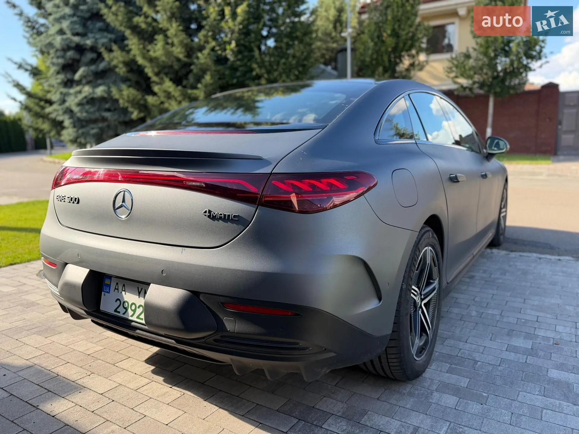 2022 Mercedes-Benz EQE - мініатюра 9