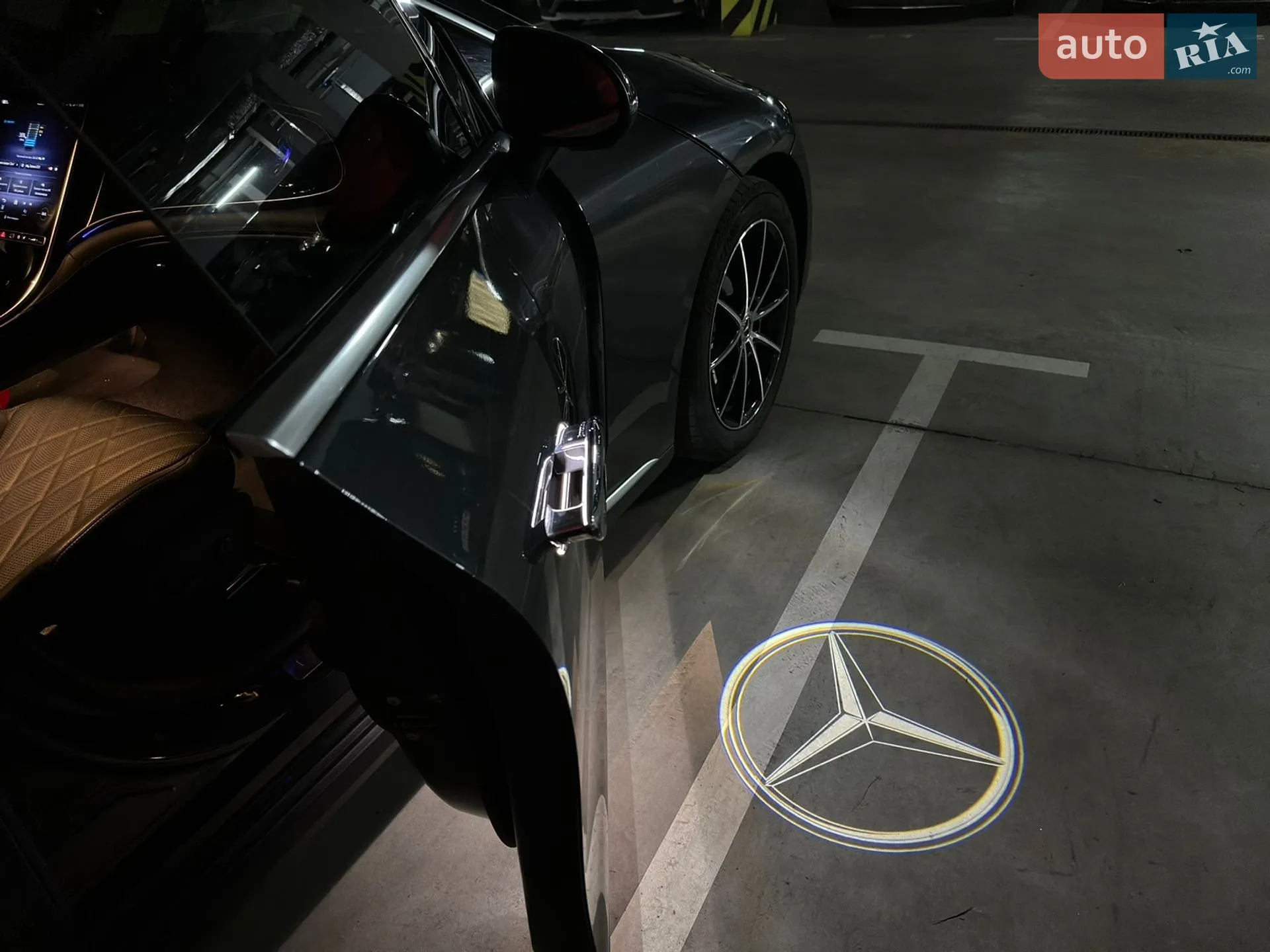 2023 Mercedes-Benz EQE - мініатюра 18