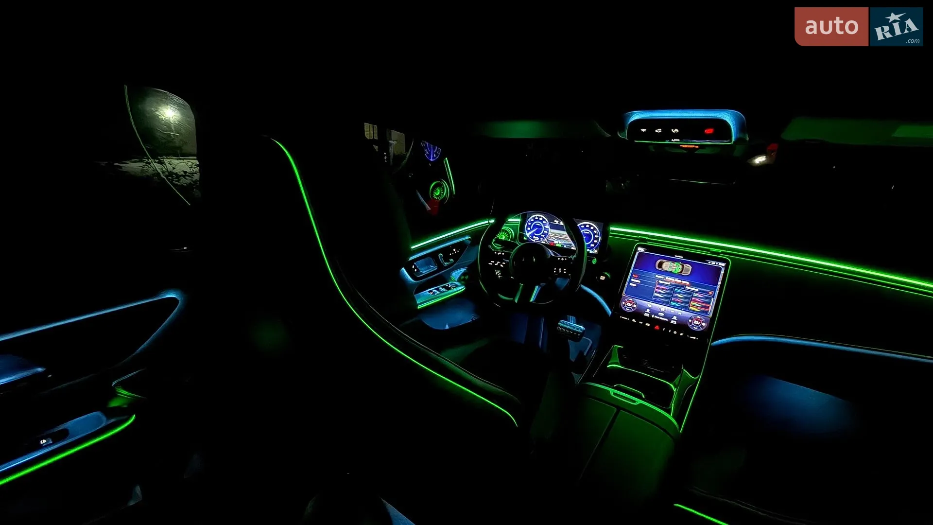 2022 Mercedes-Benz EQE - мініатюра 17