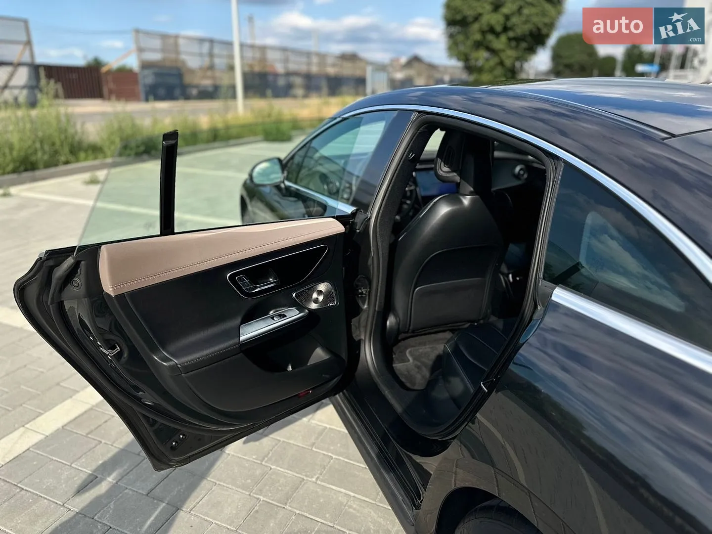 2023 Mercedes-Benz EQE - мініатюра 20