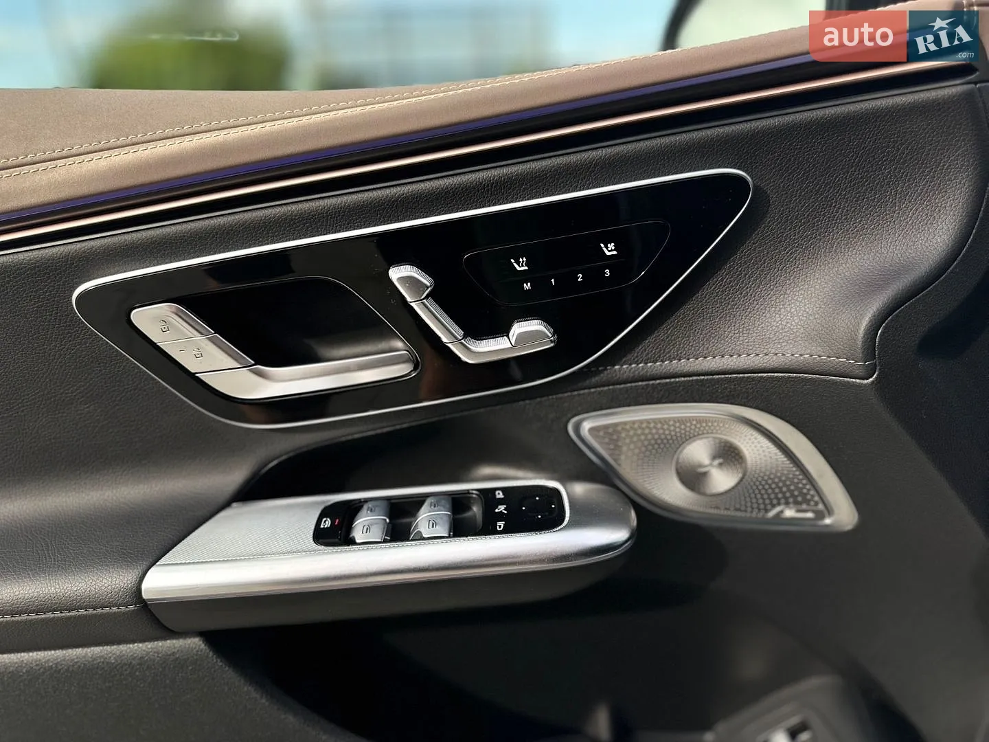 2023 Mercedes-Benz EQE - мініатюра 30