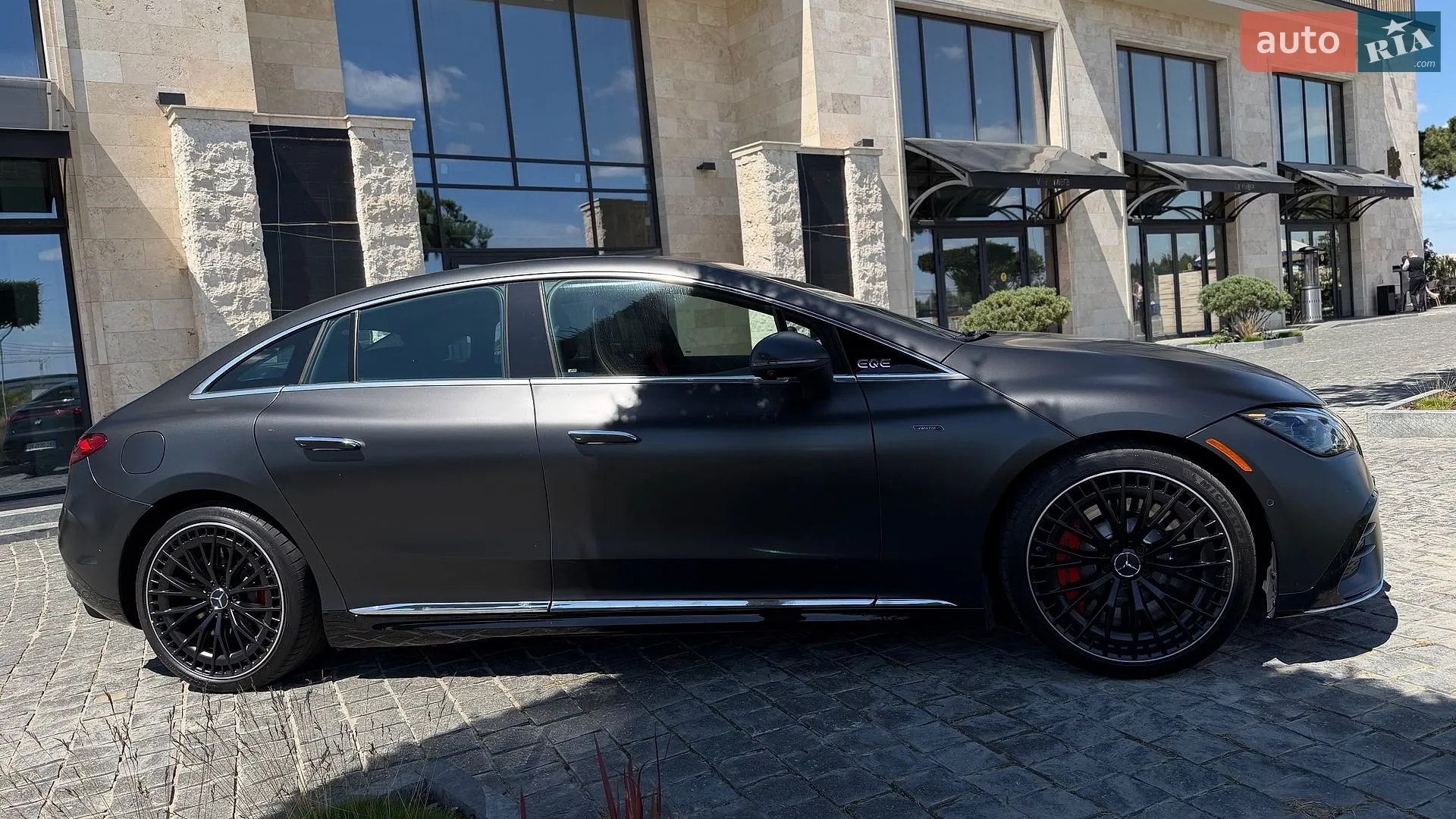 2022 Mercedes-Benz EQE - мініатюра 7