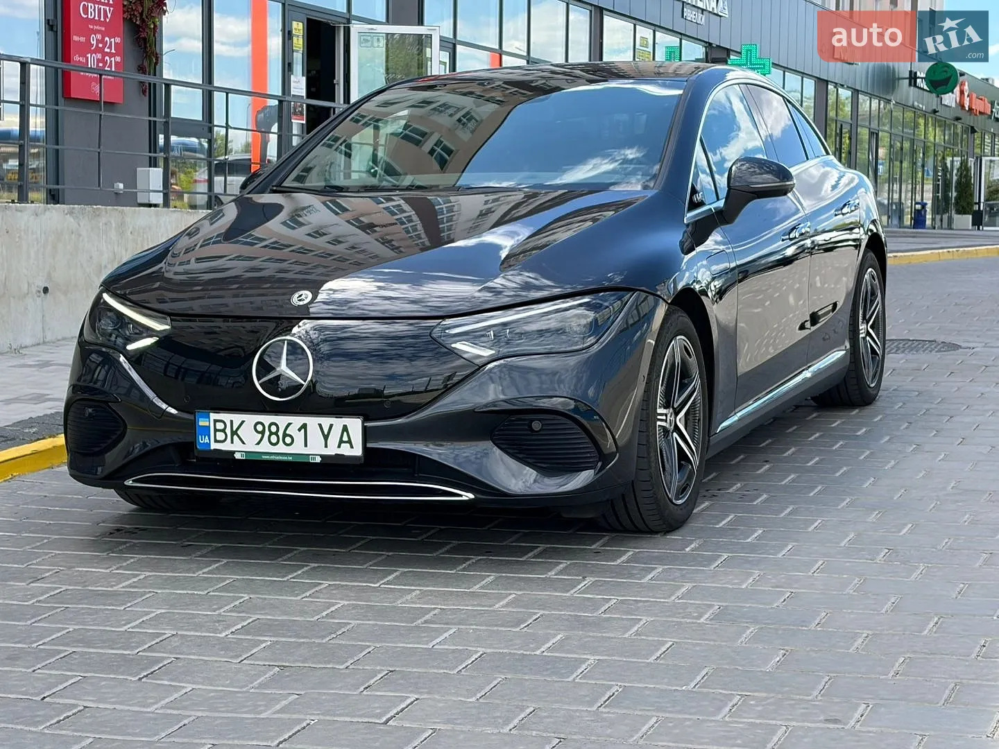 2022 Mercedes-Benz EQE - мініатюра 3