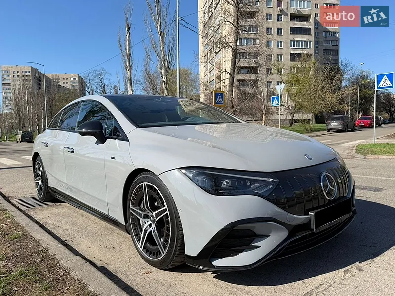 Mercedes-Benz EQE 2023