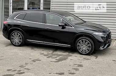 Позашляховик / Кросовер Mercedes-Benz EQS SUV 2023 в 