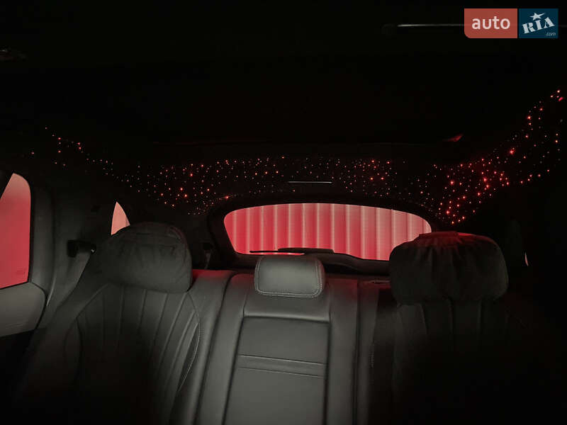 Седан Mercedes-Benz EQS SUV 2023 в Черновцах