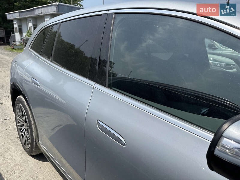 Позашляховик / Кросовер Mercedes-Benz EQS SUV 2023 в Києві