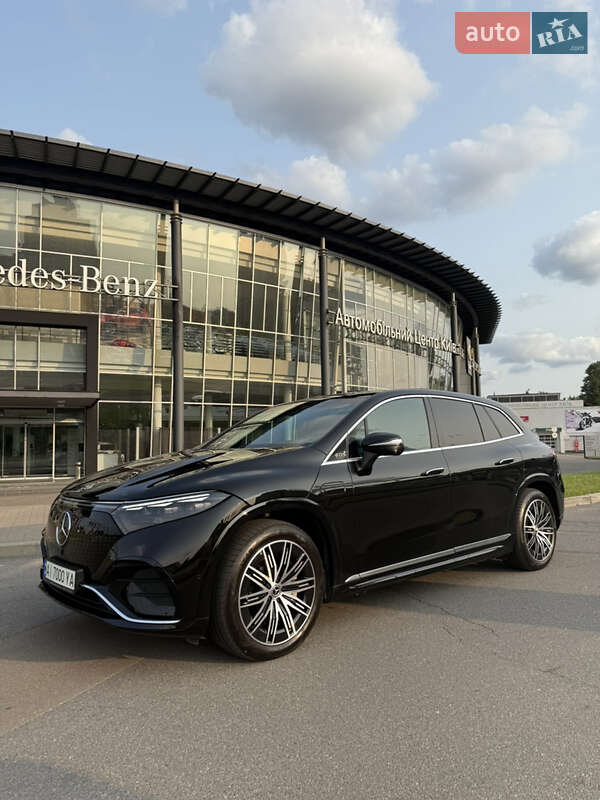 Mercedes-Benz EQS SUV 2023