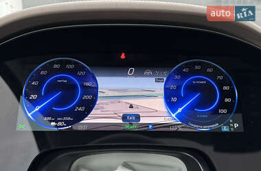 Внедорожник / Кроссовер Mercedes-Benz EQS SUV 2023 в  фото 41 Внедорожник / Кроссовер Mercedes-Benz EQS SUV 2023 в