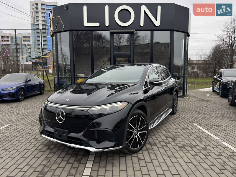 Mercedes-Benz EQS SUV 2023