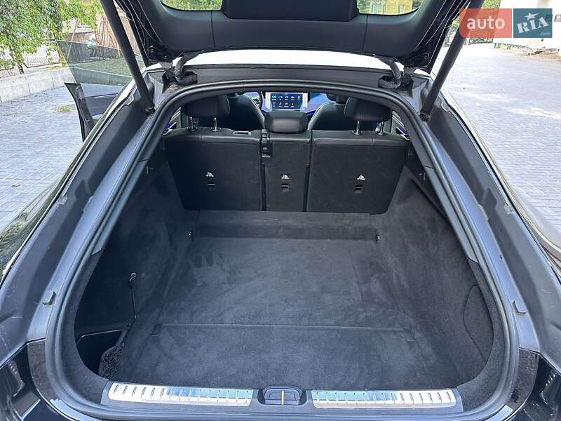 Седан Mercedes-Benz EQS 2021 в Каменском