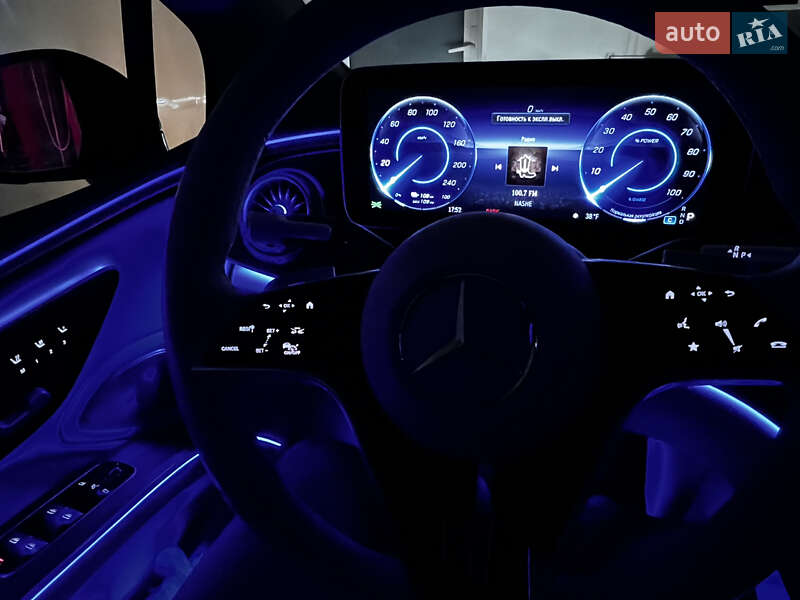 Седан Mercedes-Benz EQS 2021 в Ровно
