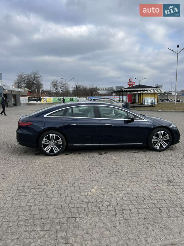 Седан Mercedes-Benz EQS 2022 в Києві