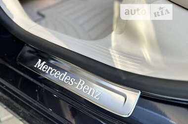 Седан Mercedes-Benz EQS 2022 в Львове