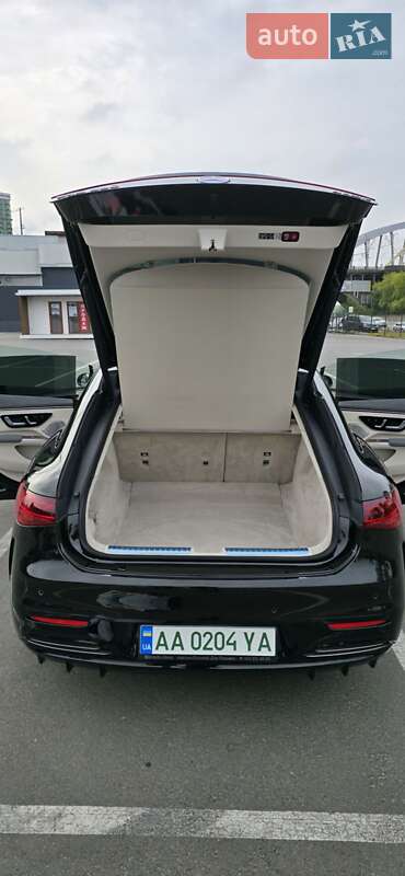 Седан Mercedes-Benz EQS 2022 в Киеве