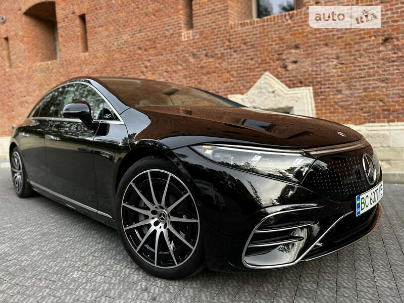 Седан Mercedes-Benz EQS 2022 в Львове