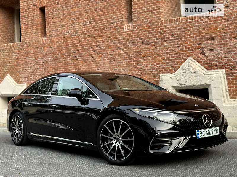 Седан Mercedes-Benz EQS 2022 в Львове