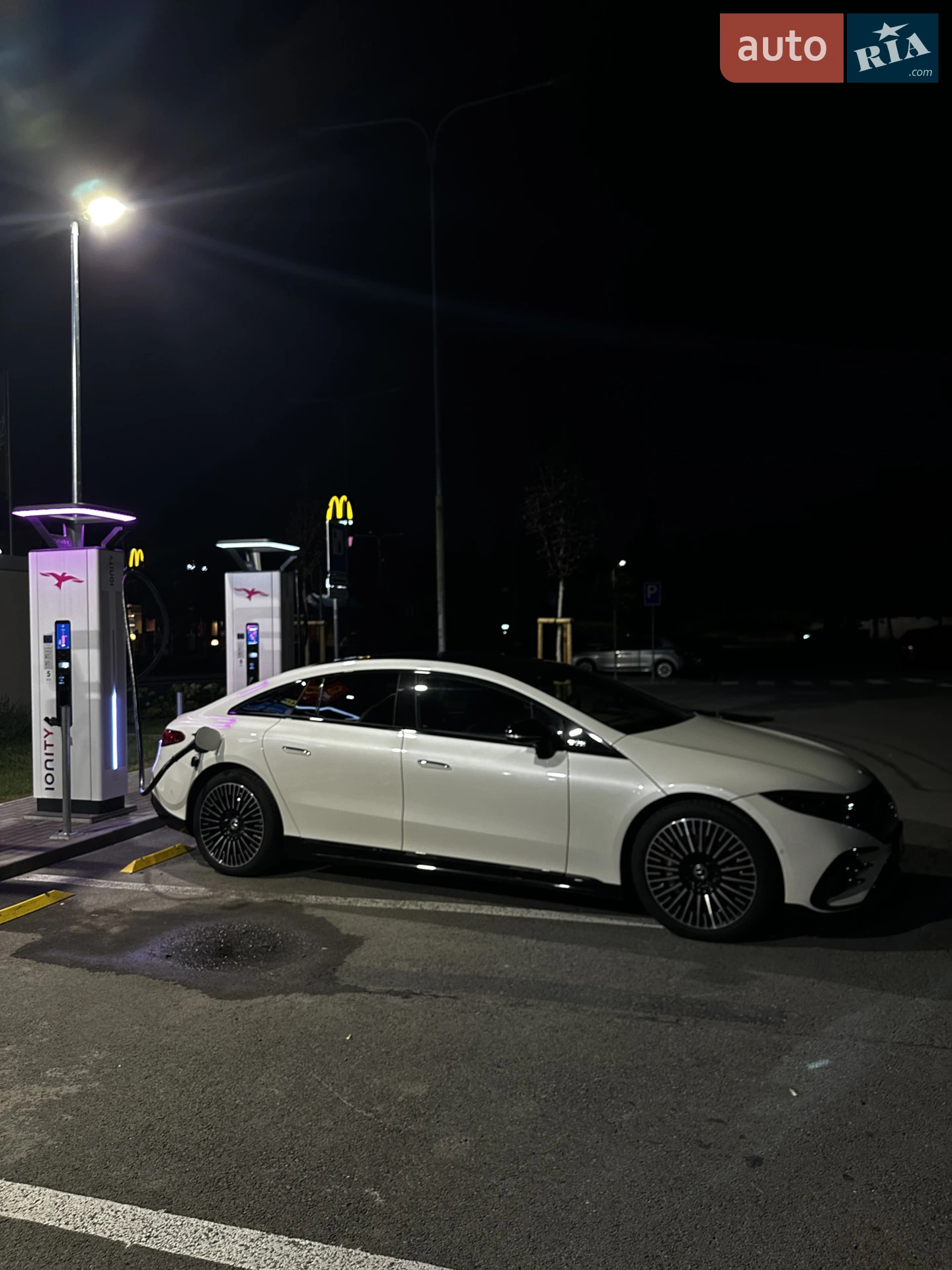 2022 Mercedes-Benz EQS - мініатюра 8