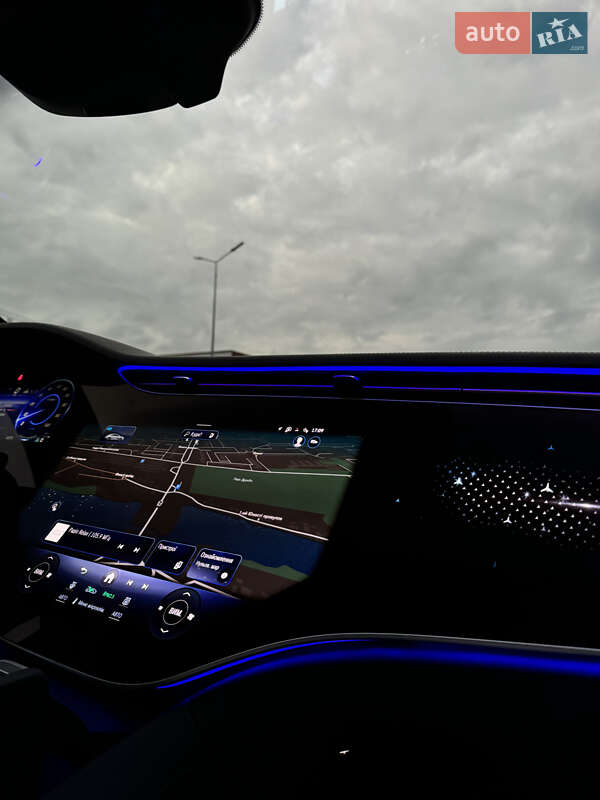 Седан Mercedes-Benz EQS 2022 в Виннице