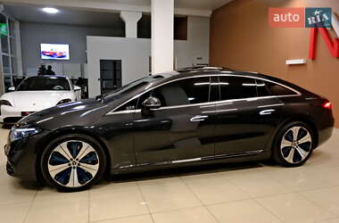 Седан Mercedes-Benz EQS 2023 в 