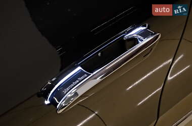 Седан Mercedes-Benz EQS 2023 в 