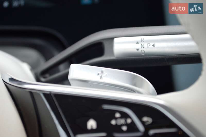 Седан Mercedes-Benz EQS 2023 в Одессе