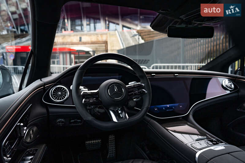 Седан Mercedes-Benz EQS 2022 в Киеве