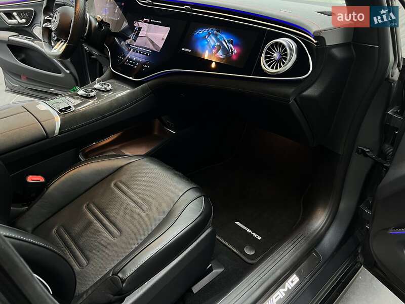 Седан Mercedes-Benz EQS 2022 в Луцке