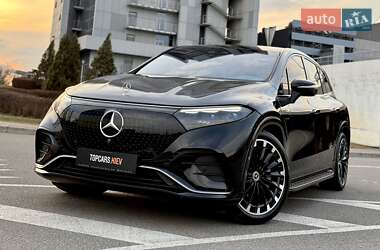 Седан Mercedes-Benz EQS 2023 в 