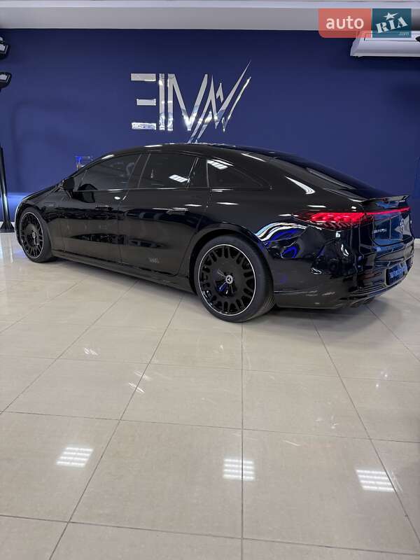 Седан Mercedes-Benz EQS 2022 в Кропивницком