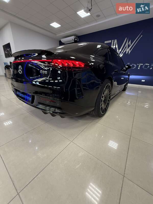 Седан Mercedes-Benz EQS 2022 в Кропивницком