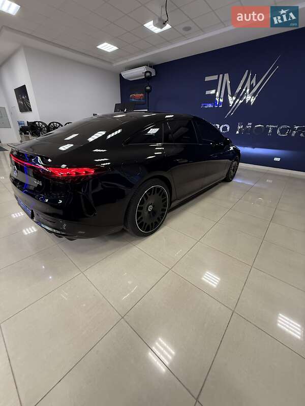 Седан Mercedes-Benz EQS 2022 в Кропивницком