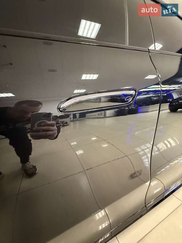 Седан Mercedes-Benz EQS 2022 в Кропивницком