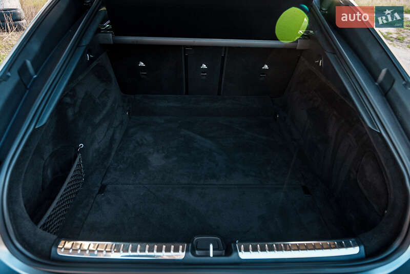 Седан Mercedes-Benz EQS 2022 в Киеве