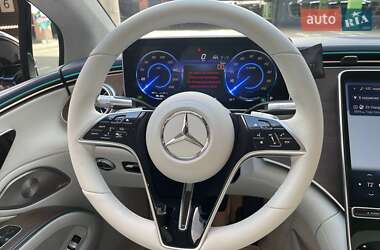 Седан Mercedes-Benz EQS 2022 в 
