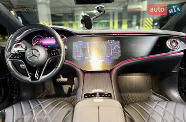Седан Mercedes-Benz EQS 2021 в 