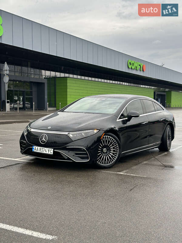 Седан Mercedes-Benz EQS 2022 в Киеве