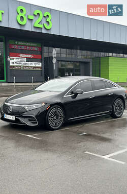 Седан Mercedes-Benz EQS 2022 в 