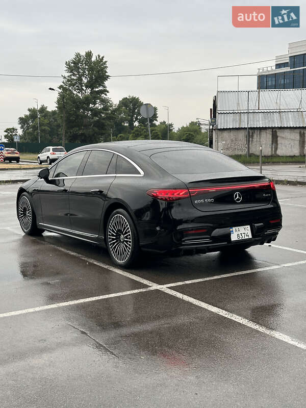 Седан Mercedes-Benz EQS 2022 в Киеве